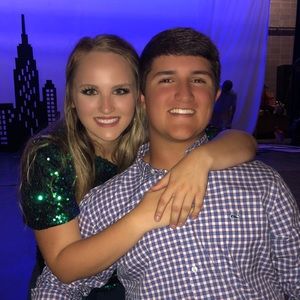 Meet your Posher, Alivia